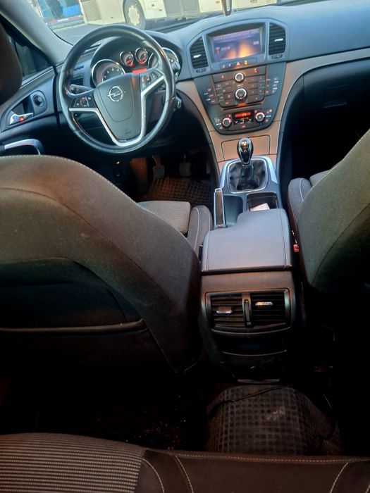Opel Insignia 1.8 benzină +GPL