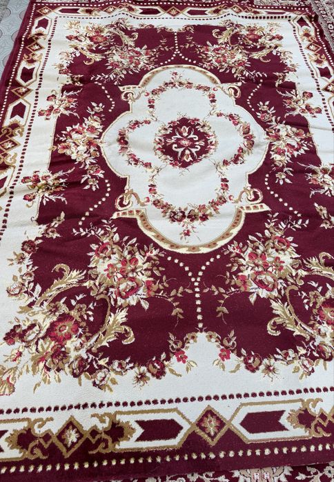 Продам ковер 2,5*3,5