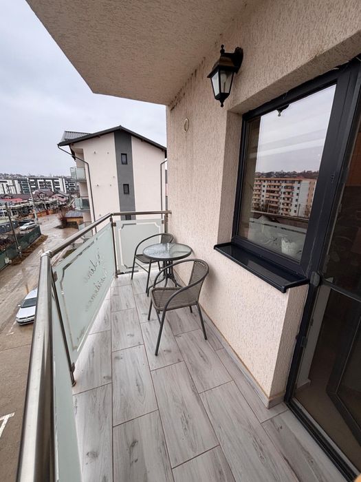 Proprietar. Apartament 2 camere decomandate Visan,63 mp+loc de parcare