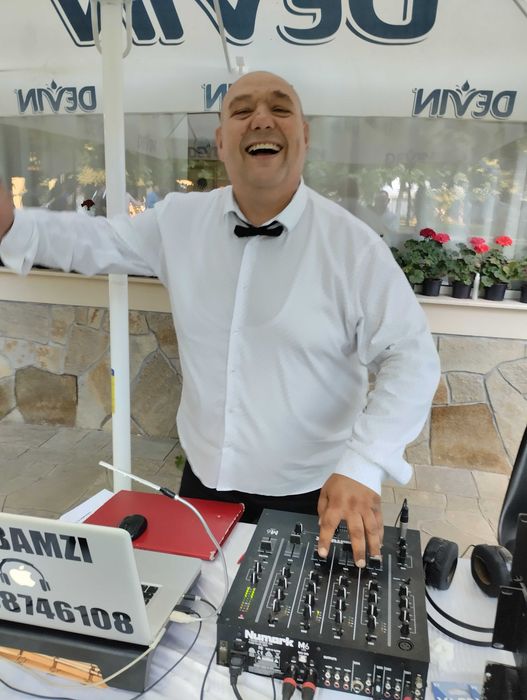 DJ за вашия празник