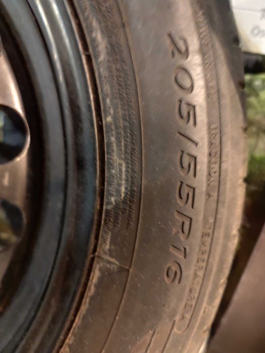 Vând roata de rezerva Astra H 1.6 an 2005