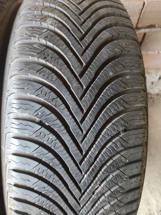 215/65/17 Michelin 2бр