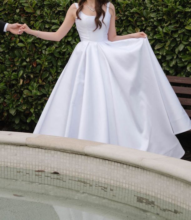 Rochie mireasă 36 taftă Mikado cu trenă (alb pur)