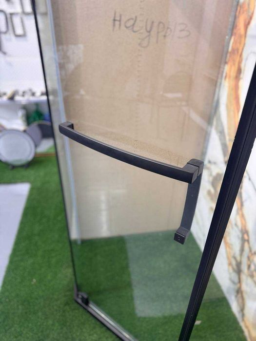 Душевые кабинки по акции!