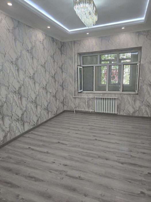 Продаётся 1в2/2/5 Авиасозлар 1, балкон 2на6