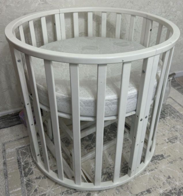 Срочно продам манеж