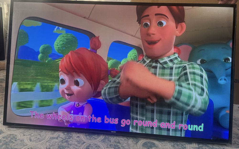 Телевизор Smart Samsung