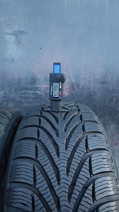 2бр. зимни гуми 185/55/14 BF Goodrich 
dot21
7.7мм грайфер 
Много добр