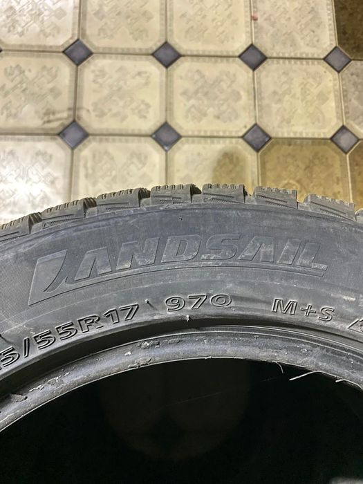 Зимние шины 225/55/17