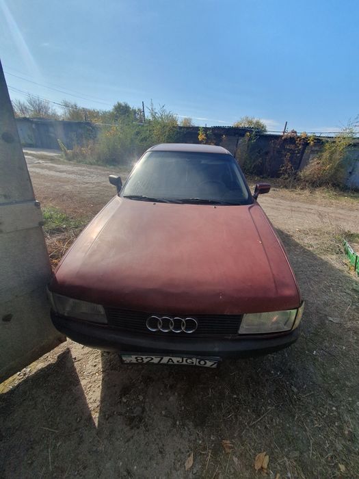 Продам машину аудио 80