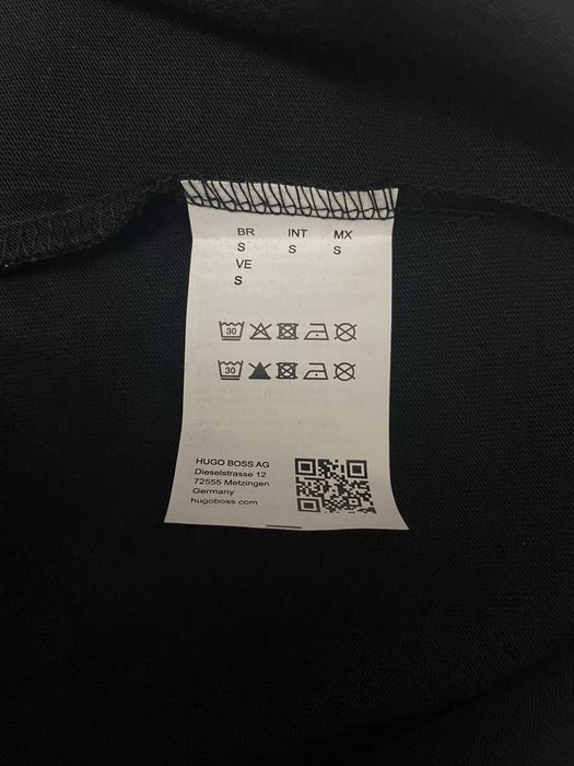 Vand tricou nou de barbati Hugo