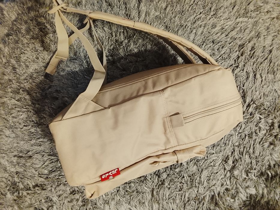Levis rucsac / nou