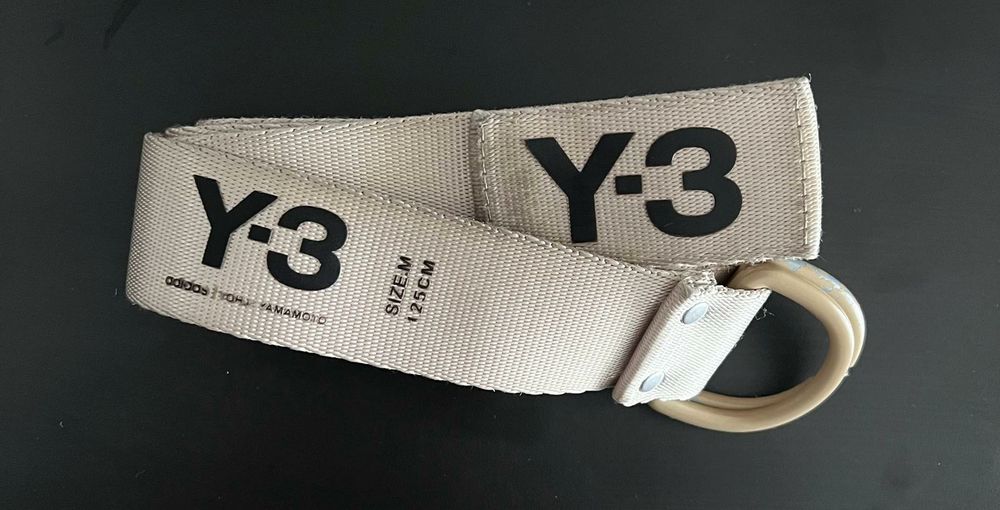 Curea Y-3 Size M