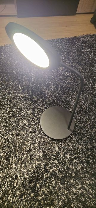 Lampa neagra de masa leaf muuto