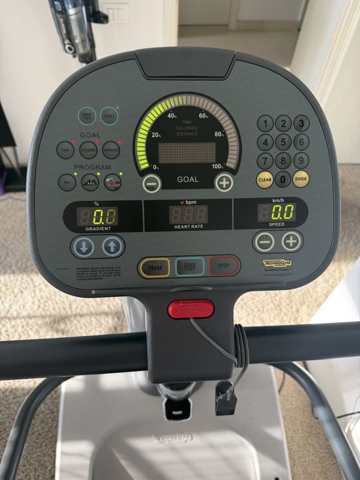Banda alergare pliabila Spazio Forma Technogym