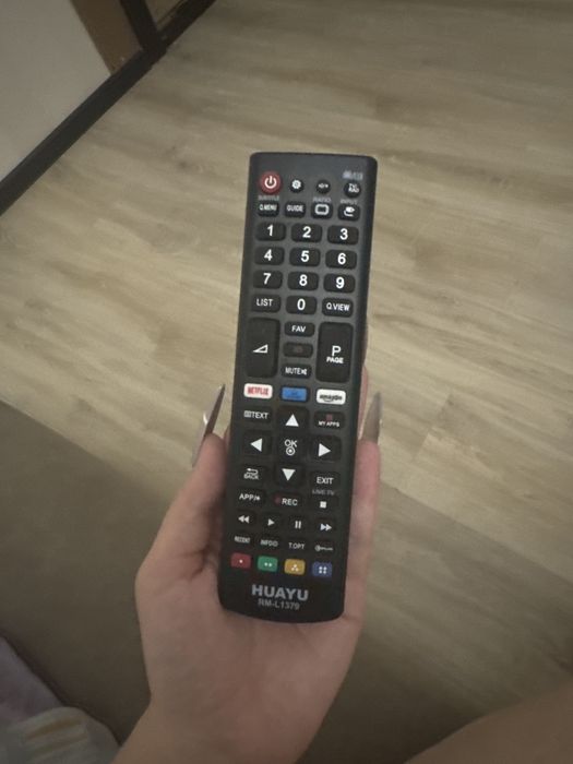 Продам телевизор Lg