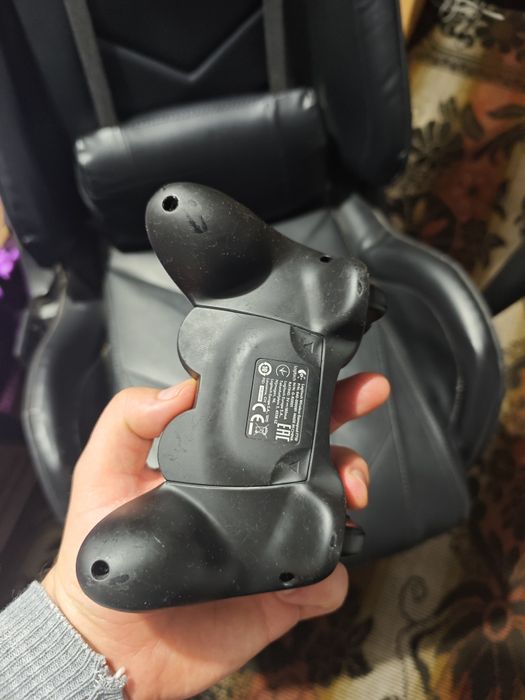 Logitech F710 безжичен контролер