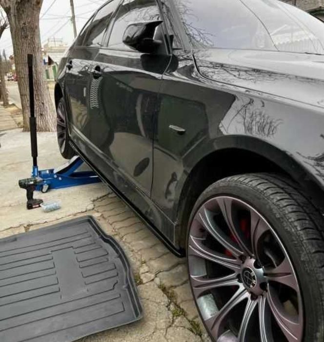 Praguri / Lip Praguri Extensii BMW Seria 5 E60 / E61 – Negru Lucios