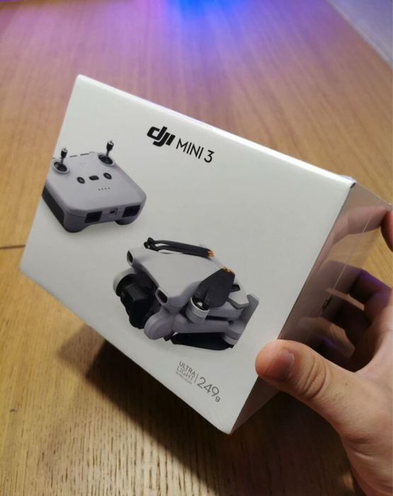 Запечатанный квадрокоптер Dji Mini 3 в (DJI RC-N1)