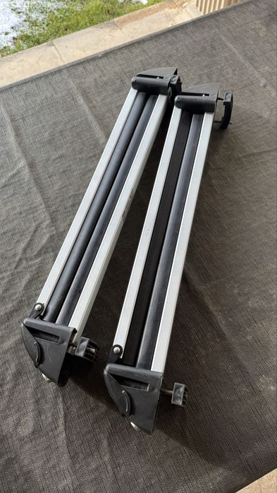 Suporti auto  6 schiuri pentru bare transversale