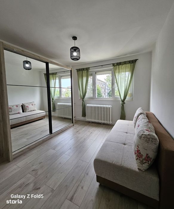 Apartament cu 3 camere de închiriat – str. Cazaban Iosia