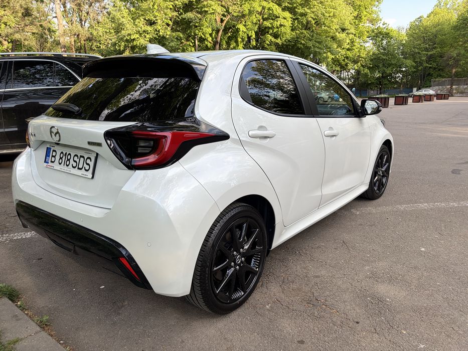 Mazda 2 hybrid Homura