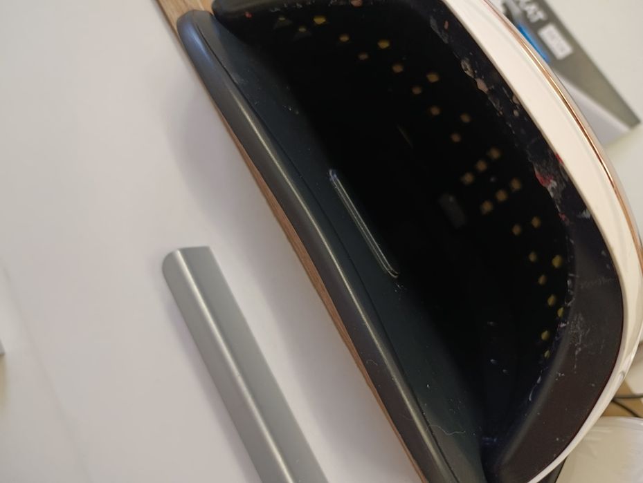 Професионални UV/Led лампи за маникюрр