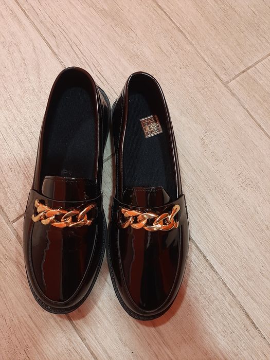 Нови дамски обувки