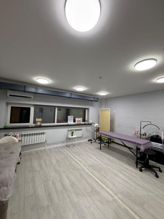 Сдам помещение на левом берегу