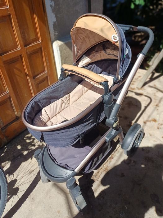 Бебешка количка "Карра Тесоро"