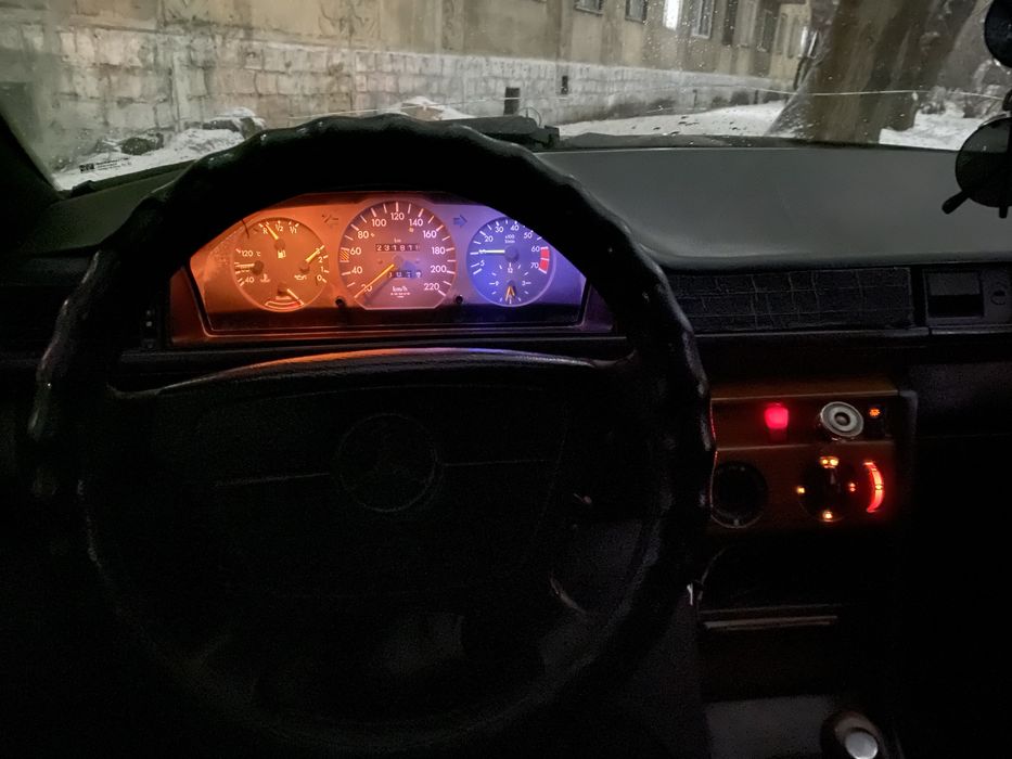 Продам мерседес w124