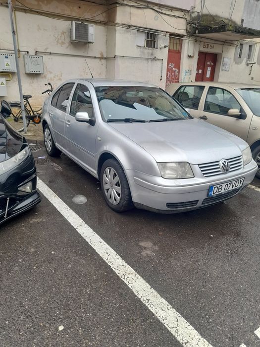 Volkswagen Bora cu cutie Automata