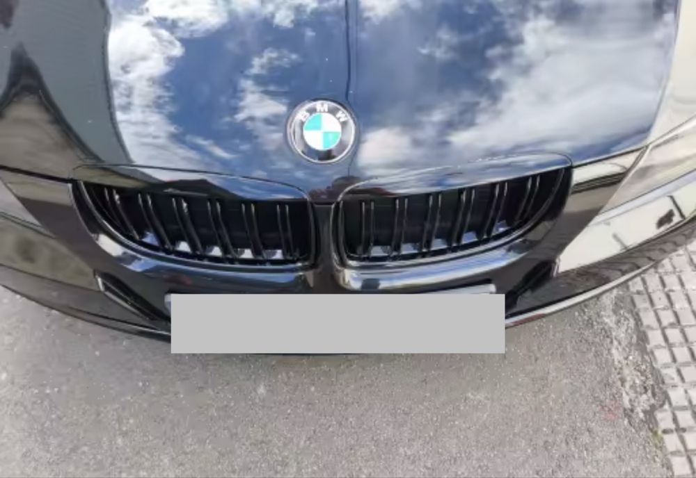 Нови черни гланцирани двойни бъбреци за BMW E90 E91 before facelif