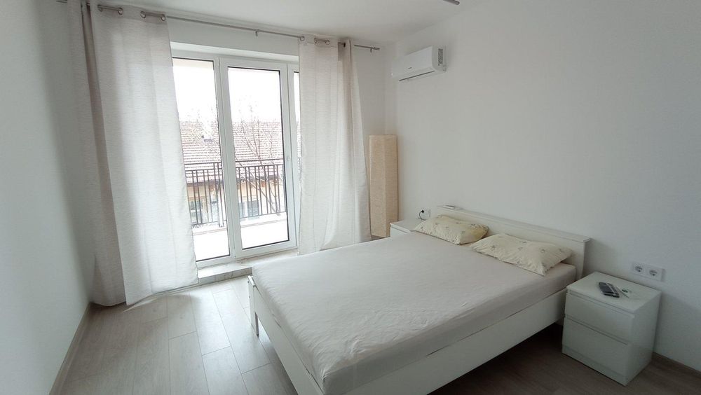 Дава се под наем Тристаен апартамент в София, Зона Б-5 - 98 кв.м за 997.05 € - Снимка #3