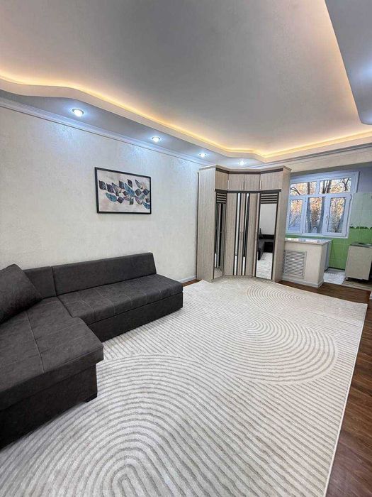 Чиланзар-16. Продается евродвушка с мебелью и техникой. TL