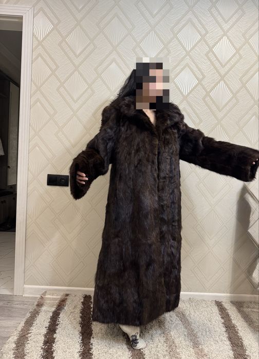 Шубы каракуль лиса и норка