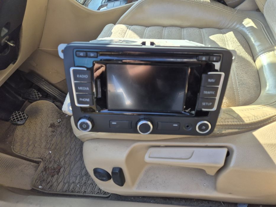 Оригинална мултимедия с навигация VW RNS 315