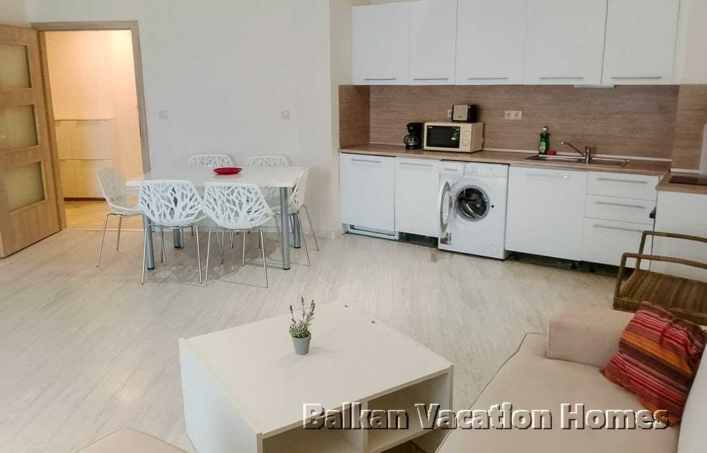 Зашеметяващ 3-стаен апартамент с гледка към морето във Varna South Bay Residence