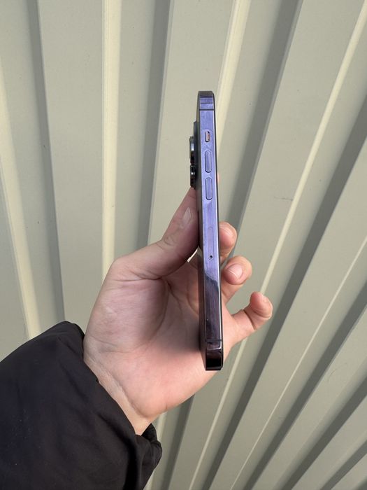 Продам iphone 14 pro 1 тб