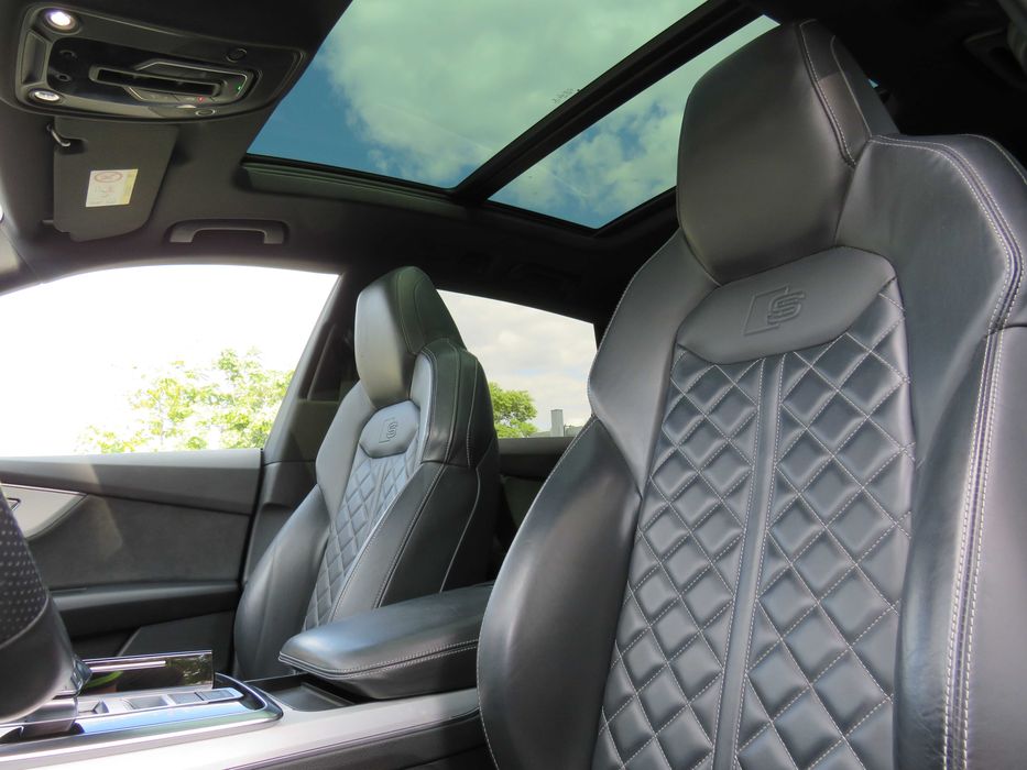 Audi Q8 50TDI S-Line Matrix