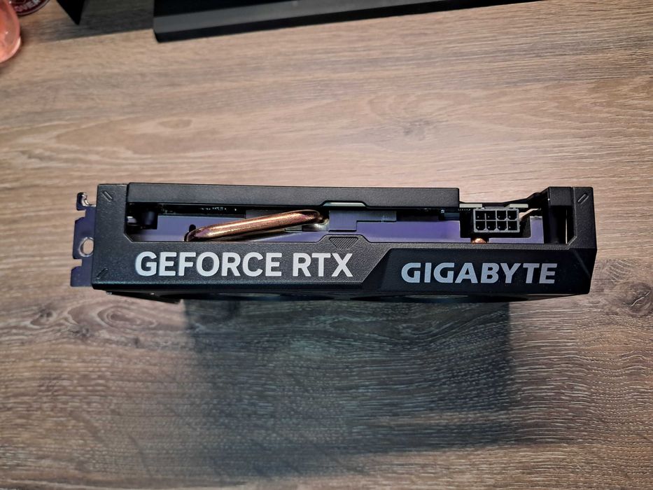 Placa video RTX 4060 Gigabyte Windforce OC
