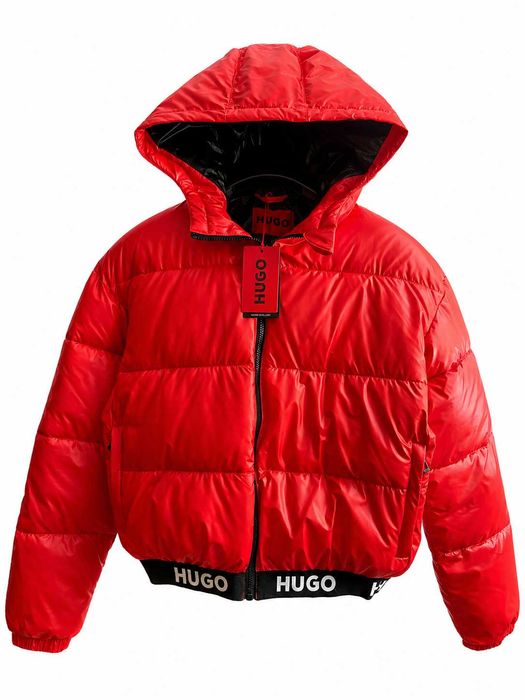 Преходно яке на Boss, ново, размер S