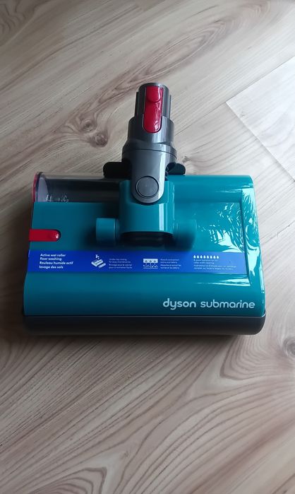 Perie spălare pardoseli Dyson Submarine V15s, folosită o singură dată, ca nouă
