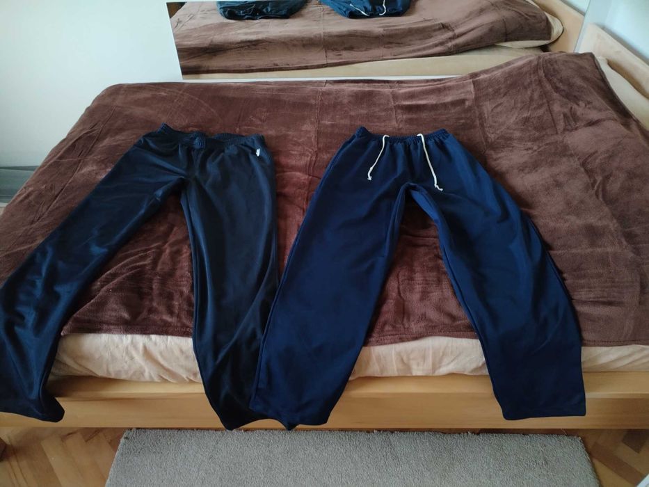 1 trening macron si 2 perechi pantaloni