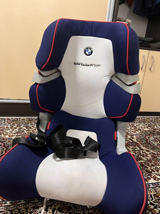 Продам десткое автокресло