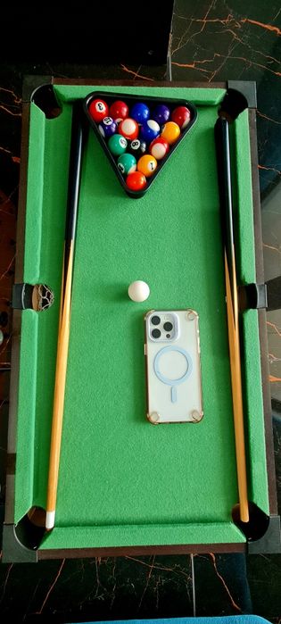 Jocuri Biliard + Fotbal