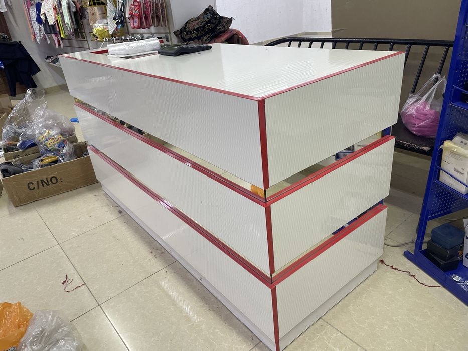 Касса/ ресепшн срочно