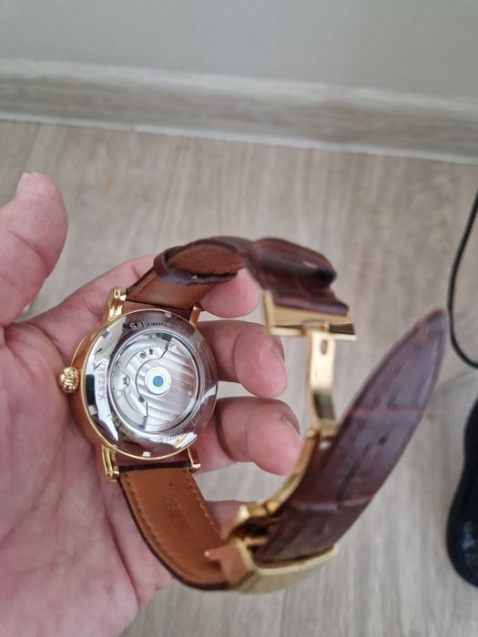 Часы механические