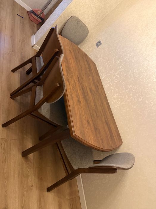 Стол стульчик для зала на 6 персон