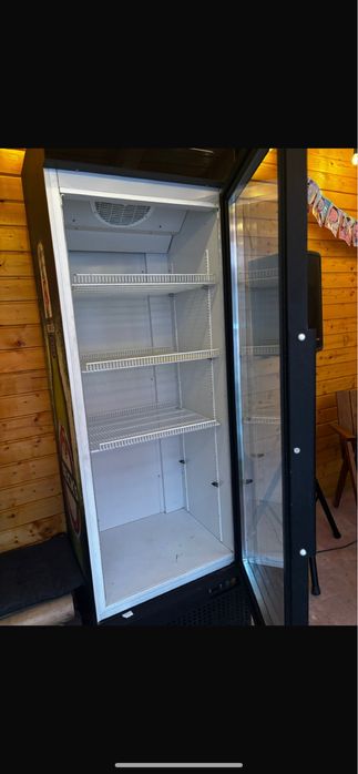 Vand vitrina frigorifica